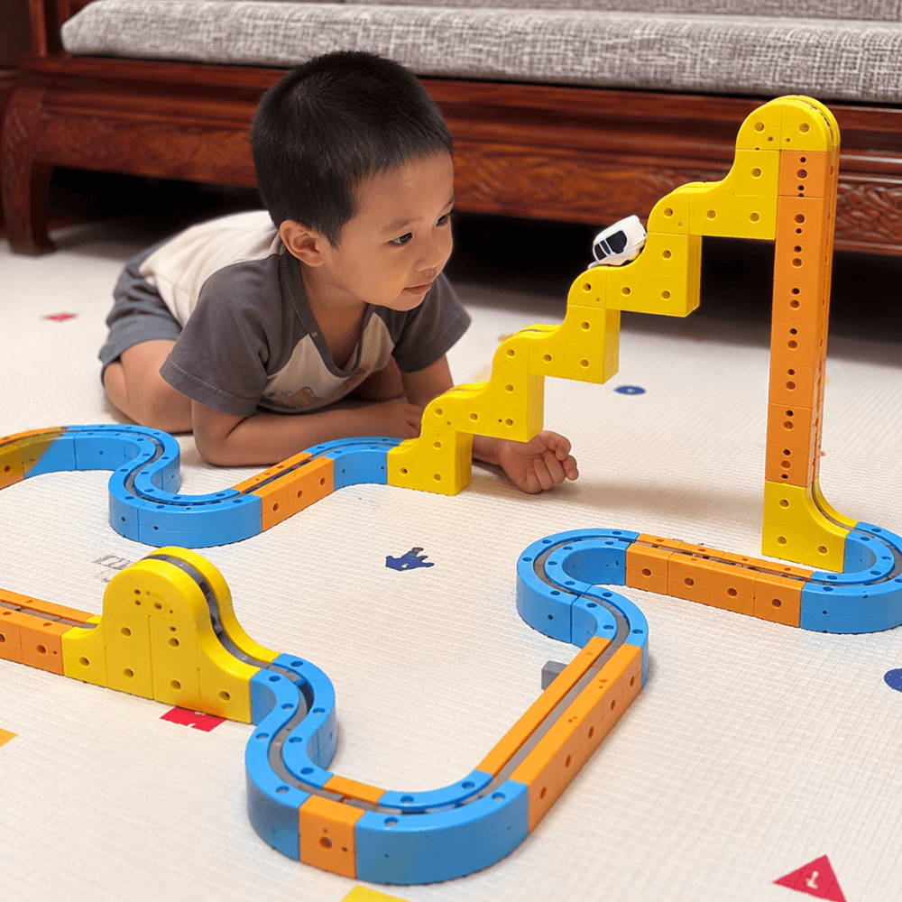 MagniTrack™ 3D Train Route Builder