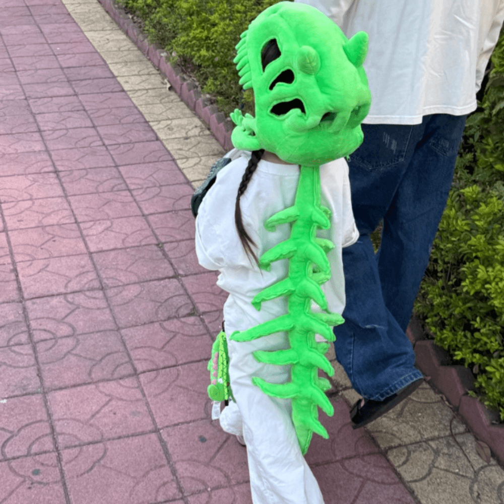 SpineSaurus™ Plush Dino Outfit – Color Roar Collection